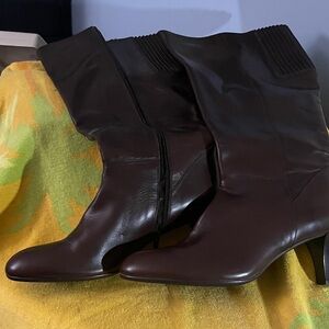 Elegant Brown Leather Women's Boots extended calf.  Made in Italy.
